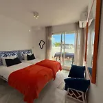 Modern Penthouse Big Solarium Sea Views Benavista Location Walk To Everything Апартаменти *
