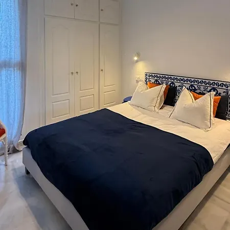Modern Penthouse Big Solarium Sea Views Benavista Location Walk To Everything