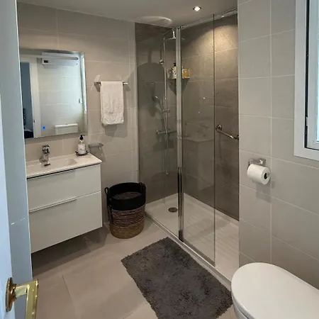 Apartment Modern Penthouse Big Solarium Sea Views Benavista Location Walk To Everything *