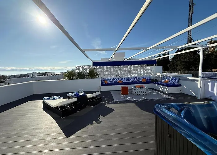 Apartment Sun Gardens El Paraiso 3 Bed Penthouse With Sea Views *