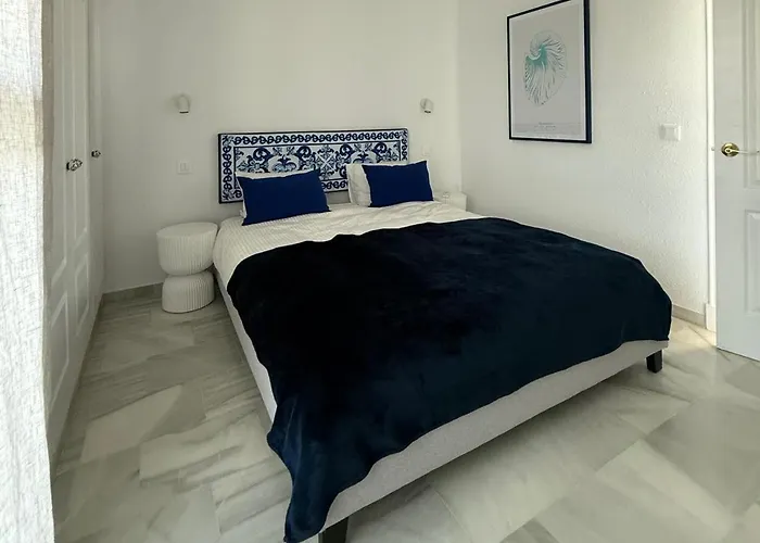 Lejlighed Sun Gardens El Paraiso 3 Bed Penthouse With Sea Views Estepona