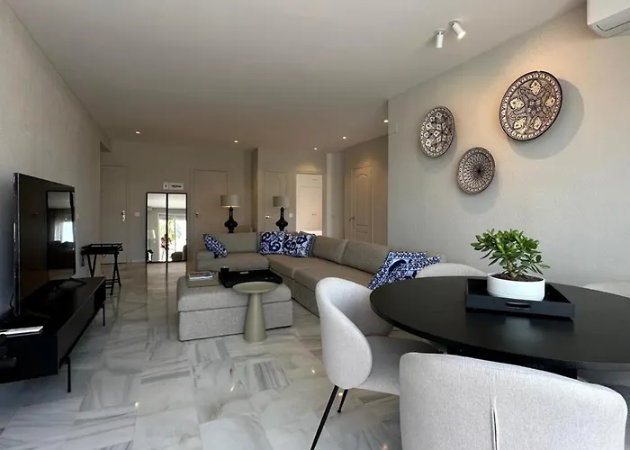 Lejlighed Sun Gardens El Paraiso 3 Bed Penthouse With Sea Views Estepona